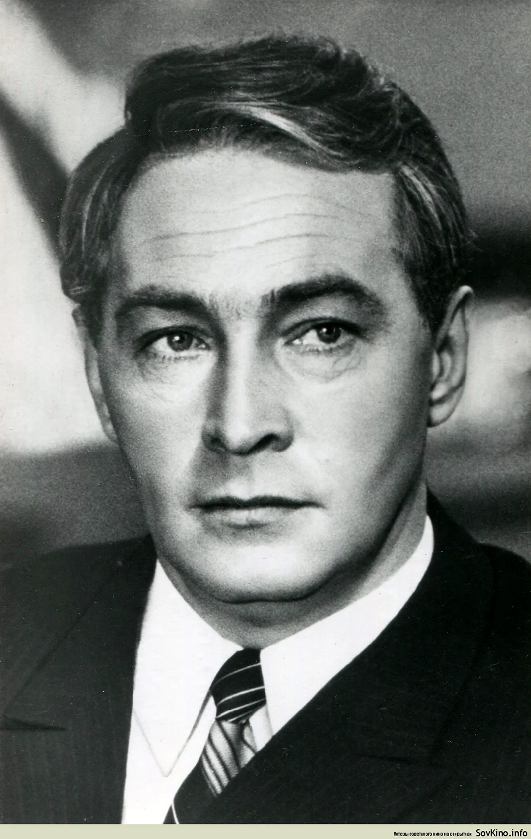 Вячеслав Тихонов