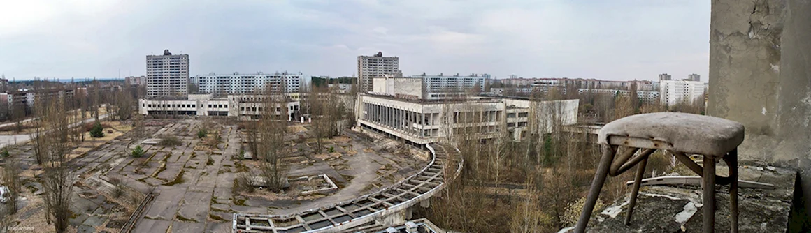 Вид с 16 этажки Припять АЭС