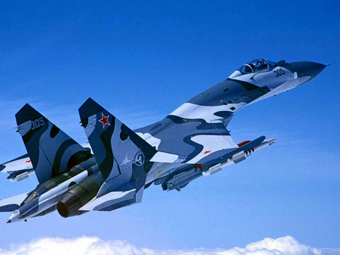 Военные самолеты Су 37
