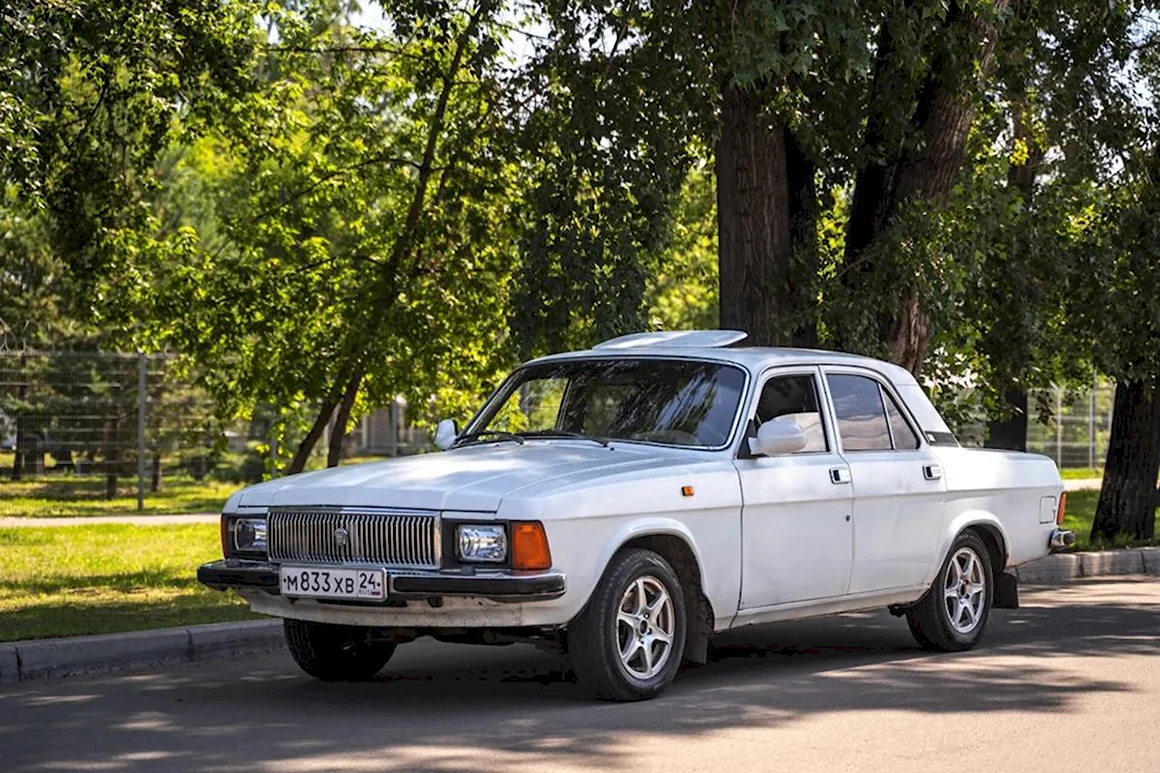 Волга ГАЗ 3102