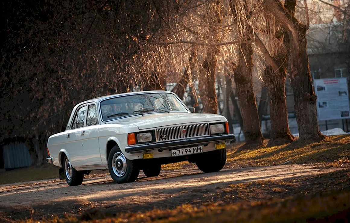 Волга ГАЗ 3102