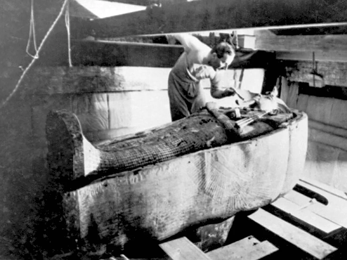 Вскрытия гробницы Тутанхамона 1922