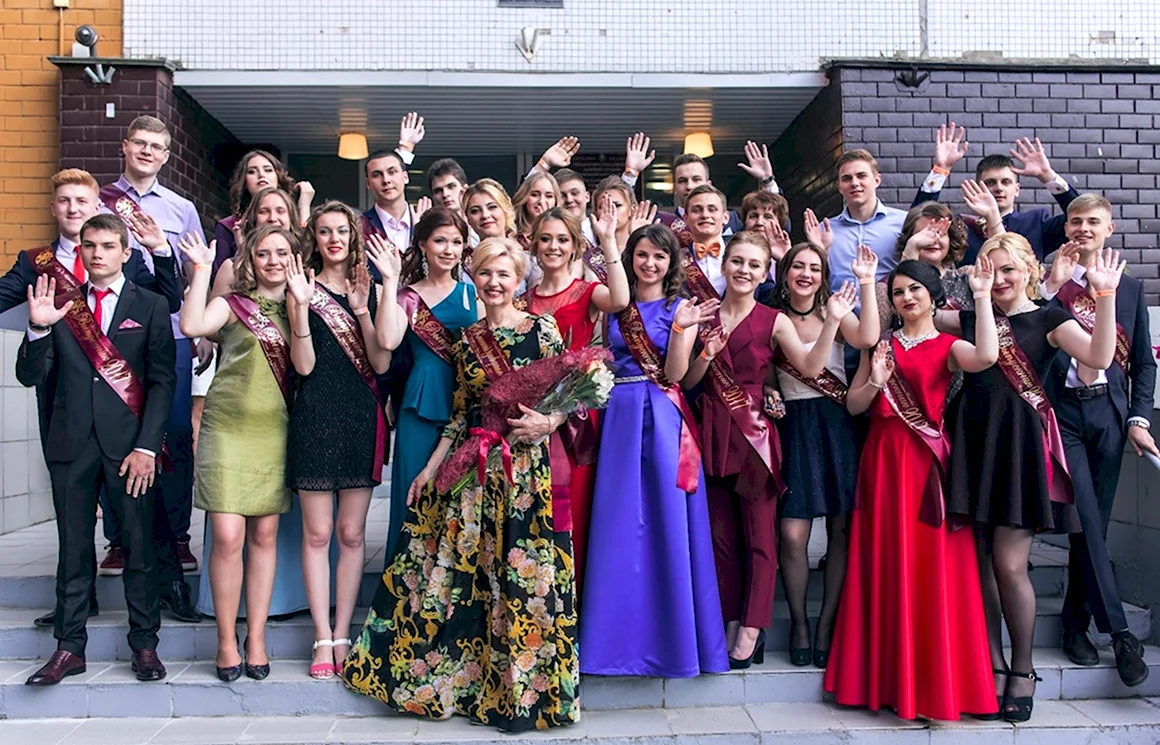 Выпускники