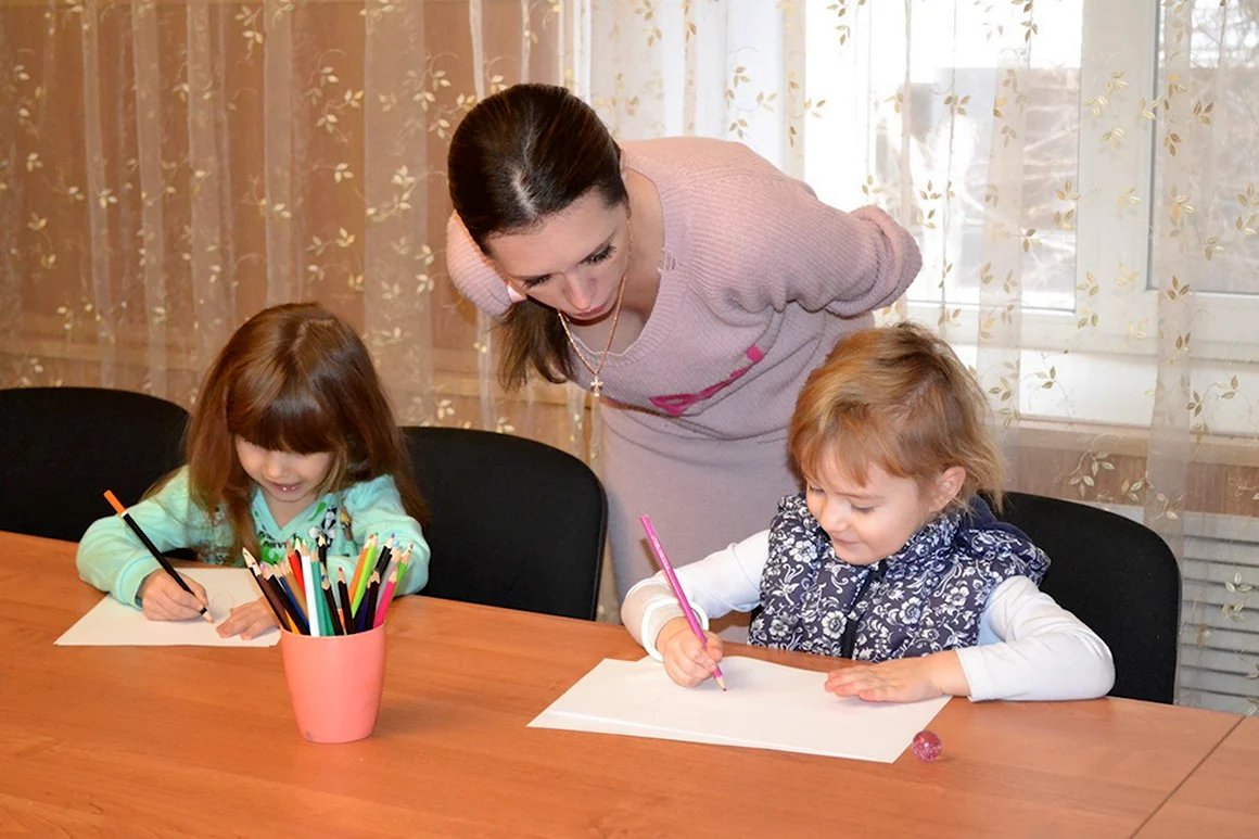 Занятия с психологом в детском саду