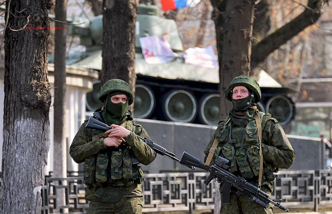 Зеленые человечки вежливые люди в Крыму