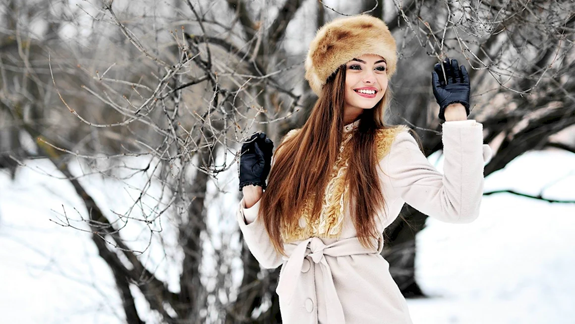 Женщина зимой