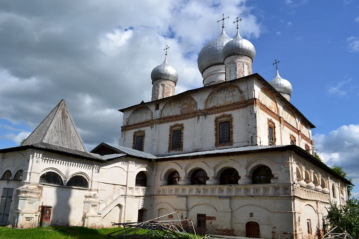 Знаменский монастырь Великий Новгород