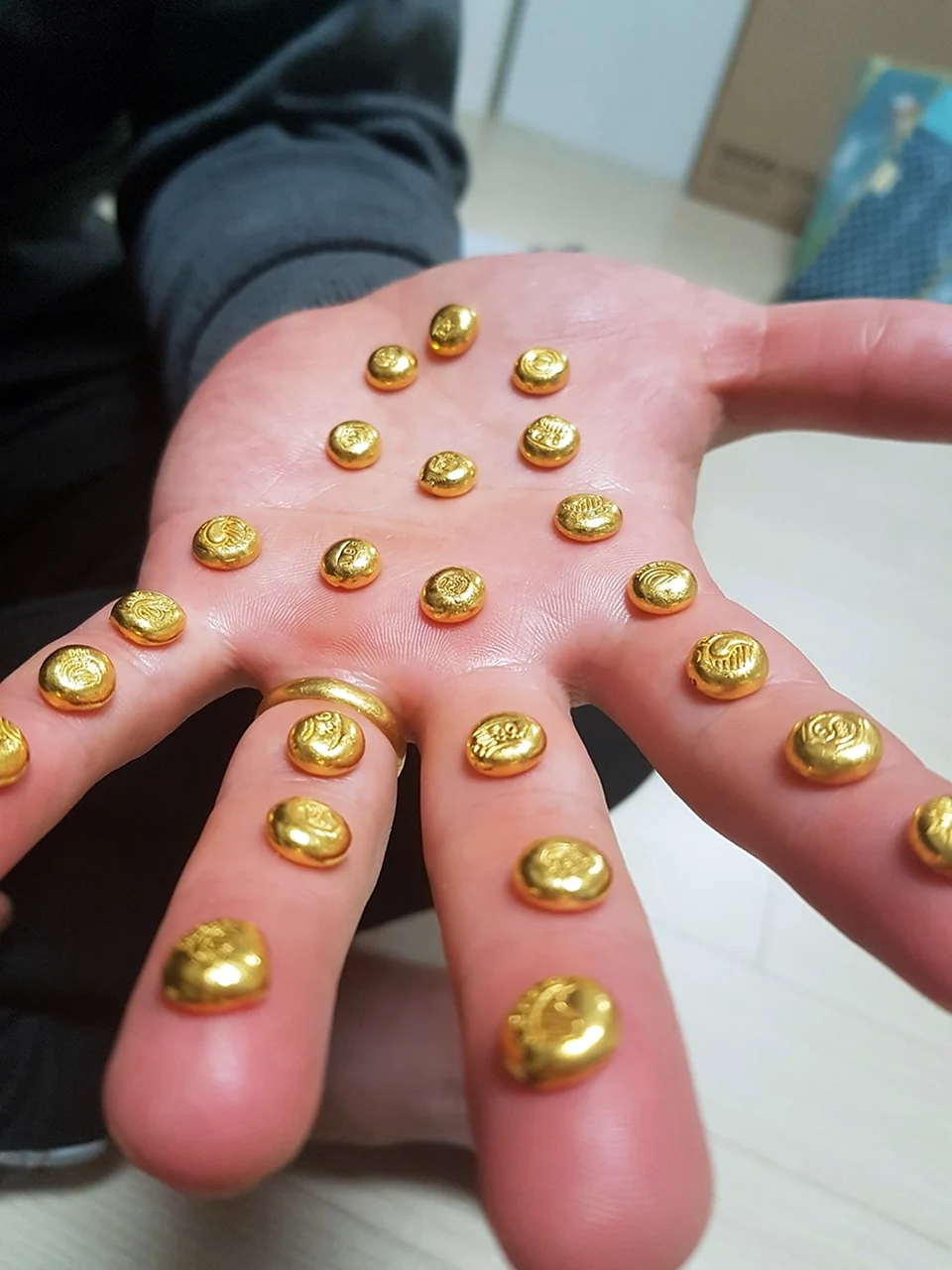 Золото в руках